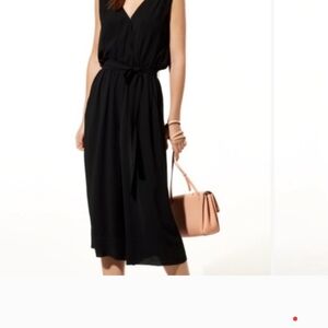 Elegant Black Sleeveless Dress
